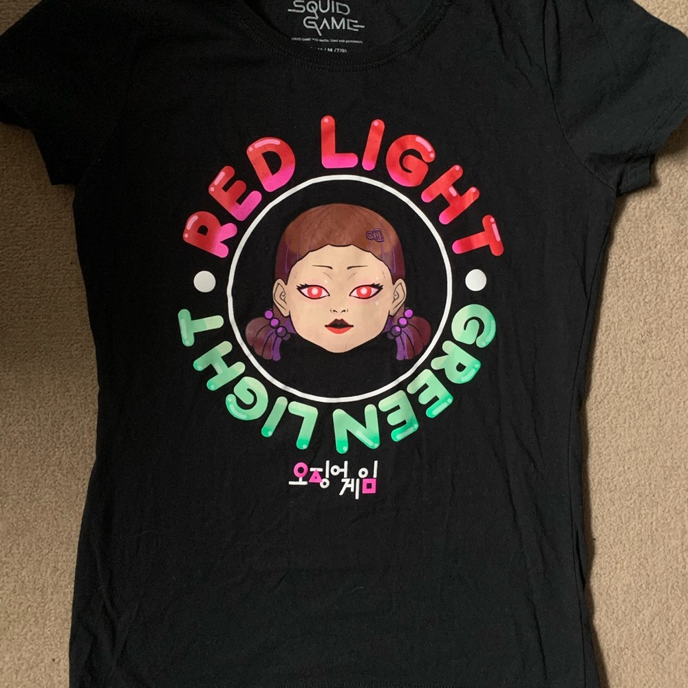Squid Game TShirt Red Light Green Light Size Medium Like New
